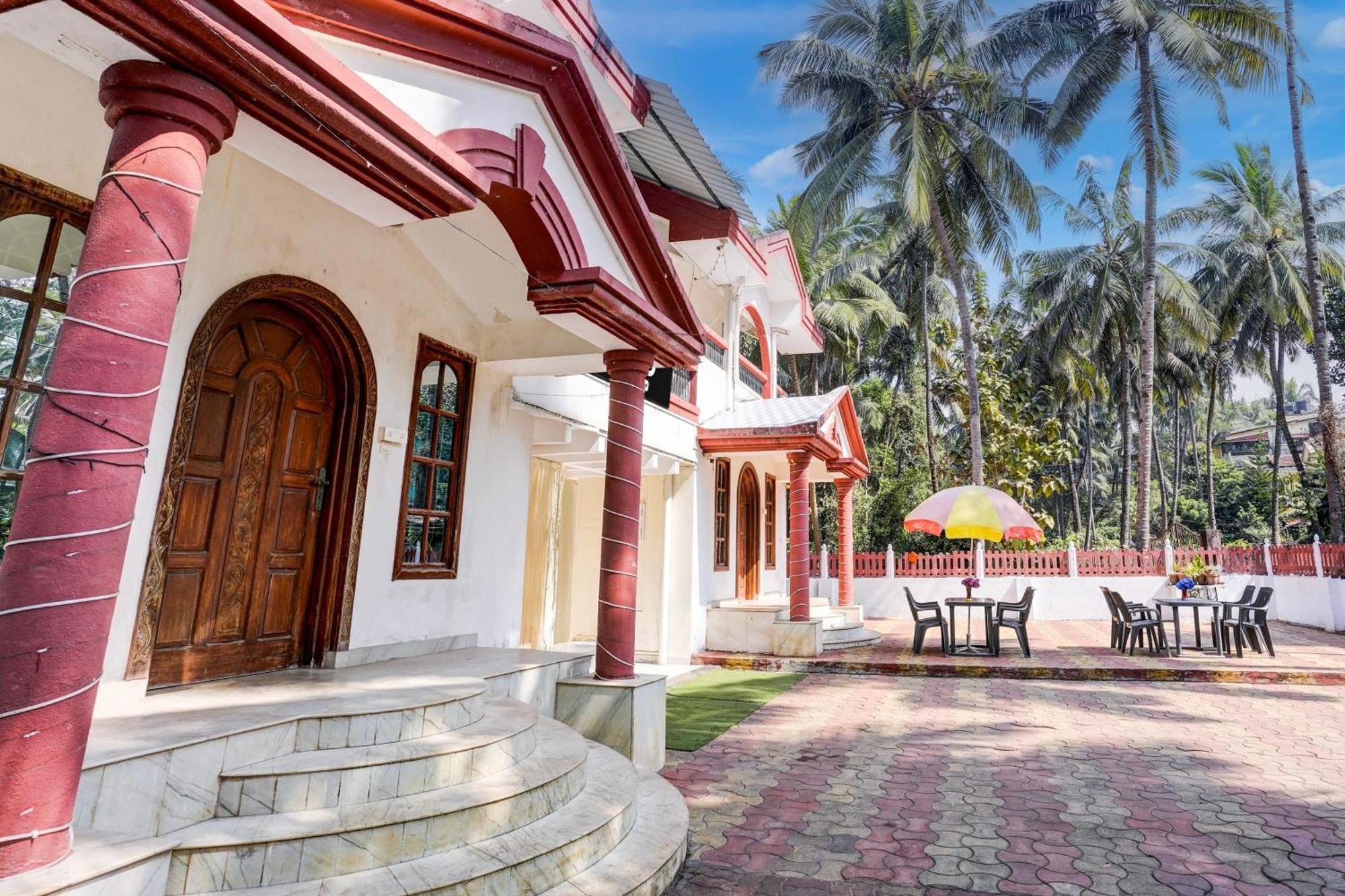 OYO 9741 Triple Beach Guest House Benaulim Extérieur photo