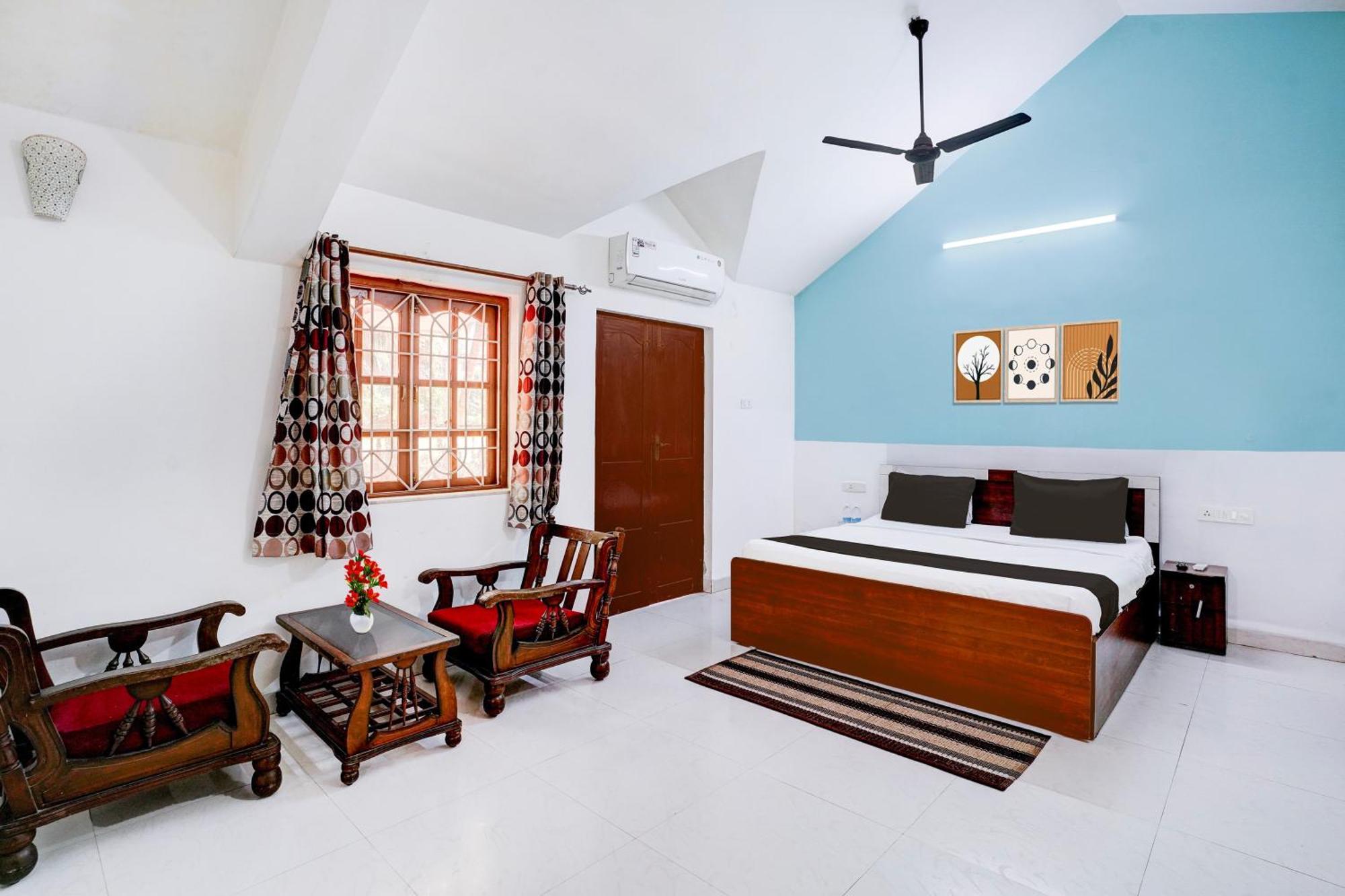 OYO 9741 Triple Beach Guest House Benaulim Extérieur photo